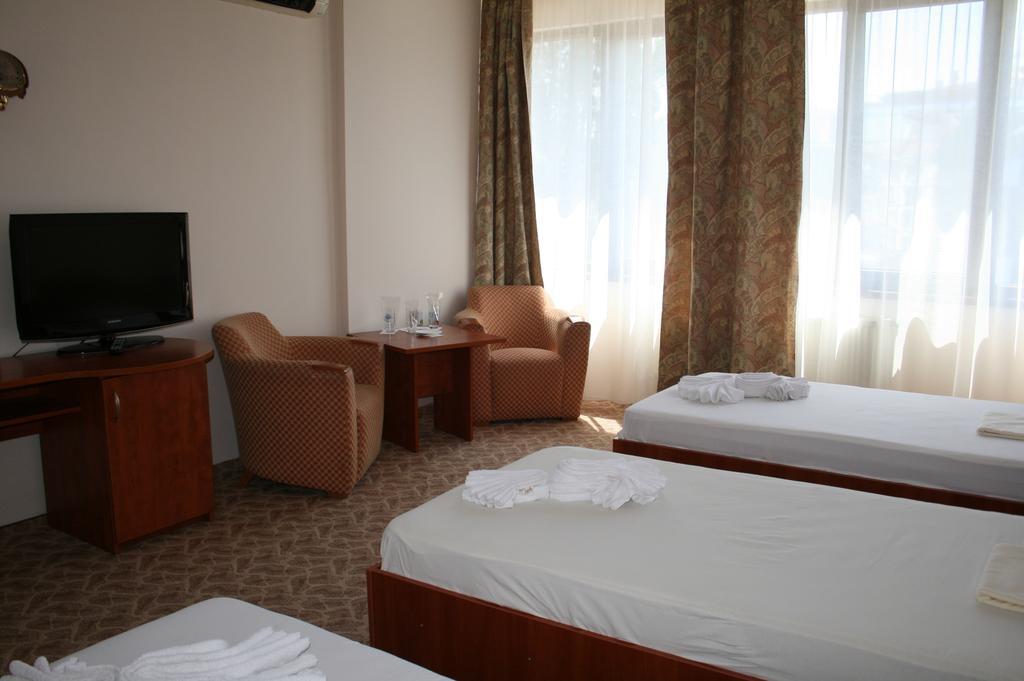 Hotel Nicol Płowdiw Zewnętrze zdjęcie