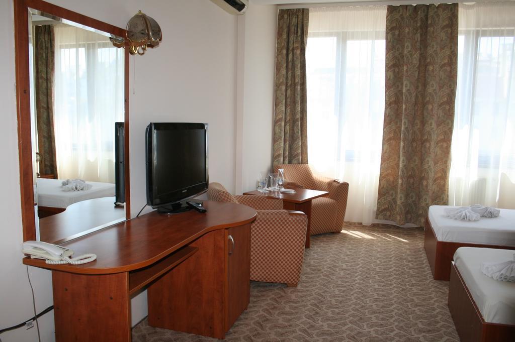 Hotel Nicol Płowdiw Zewnętrze zdjęcie