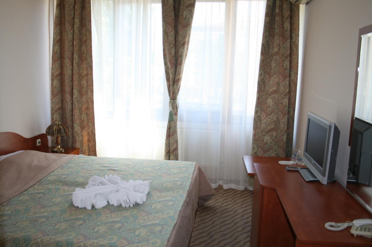 Hotel Nicol Płowdiw Zewnętrze zdjęcie